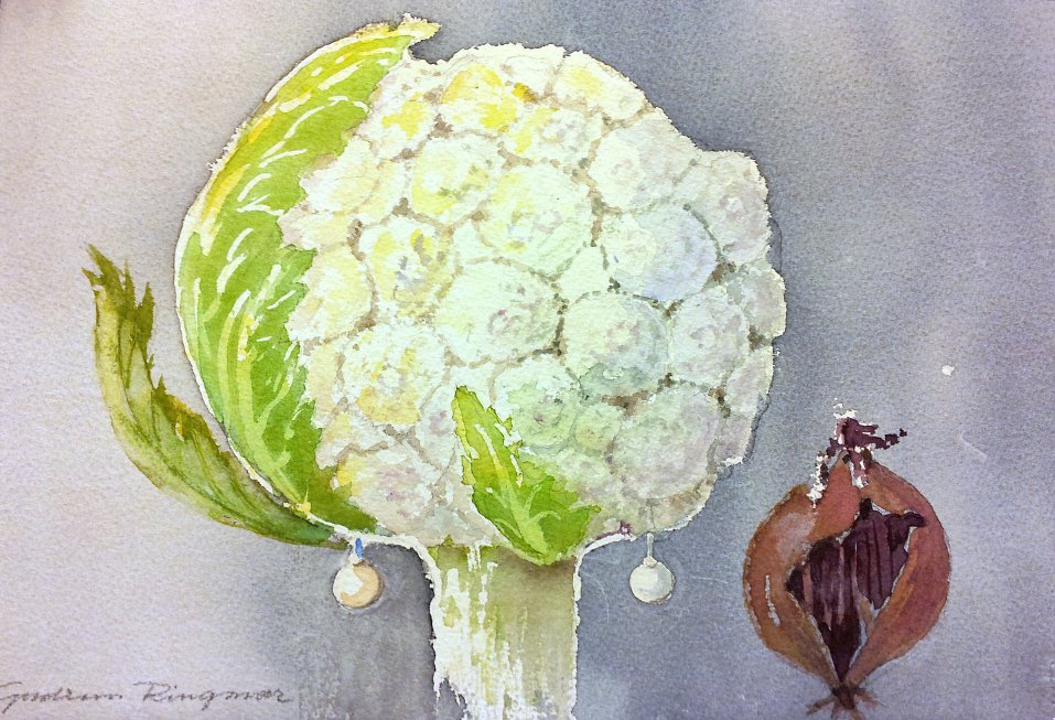 Cauliflower head with Red onion
